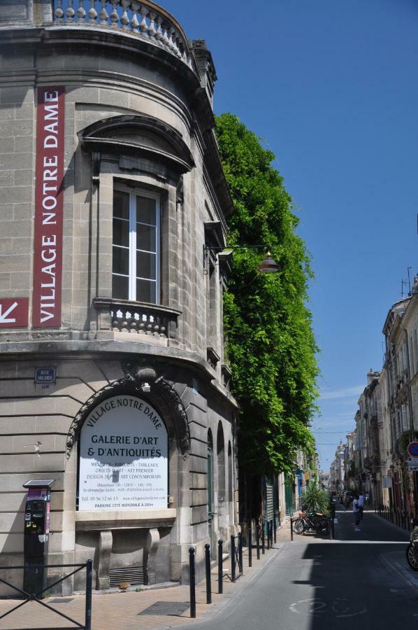 Romance au coeur de Bordeaux / Jardin Public Exterior foto