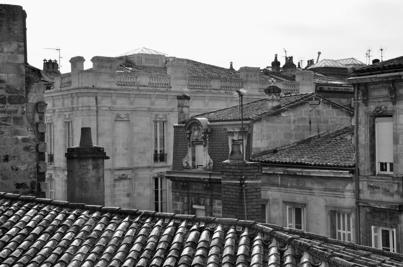 Romance au coeur de Bordeaux / Jardin Public Exterior foto